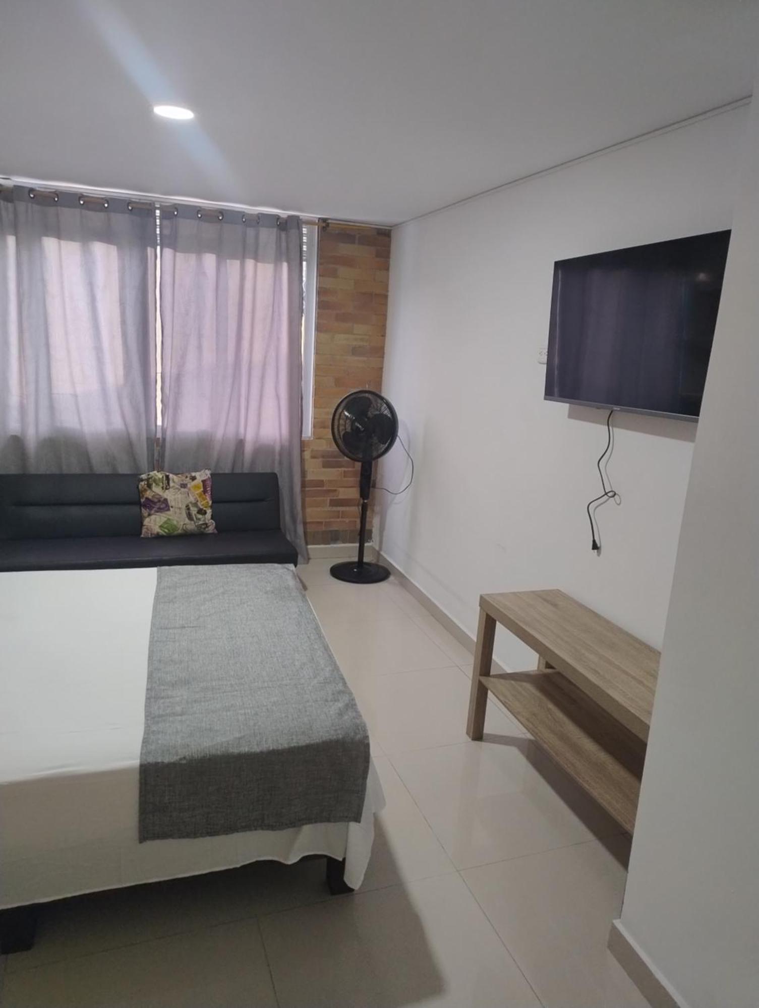 ホテル Edificio Niza80 Ibague, Acceso Digital Cerca Parque Deportivo エクステリア 写真